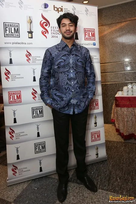 Foto Reza Rahadian