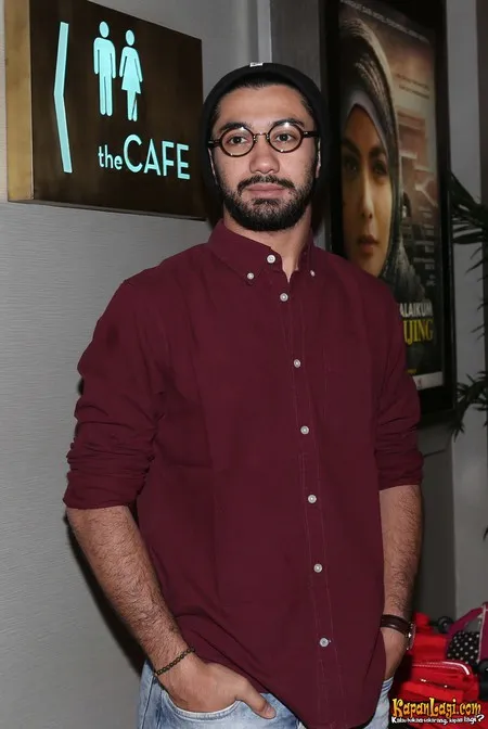 Foto Reza Rahadian