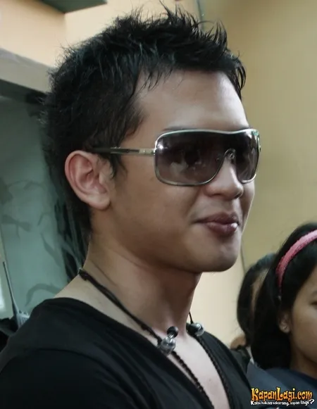 Foto Rezky Aditya