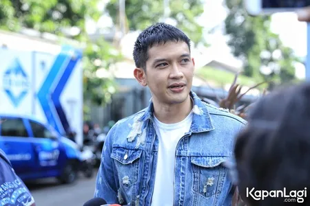 Foto Rezky Aditya