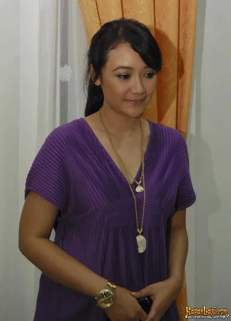 Foto Rheina Maryana Ipeh