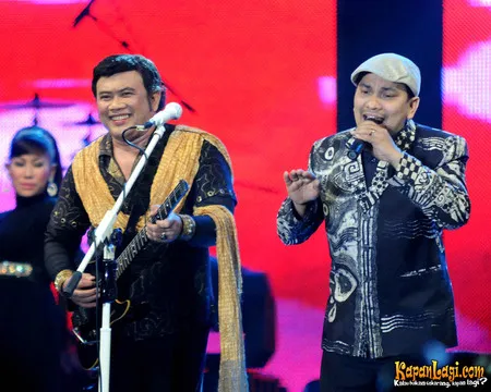 Foto Rhoma Irama