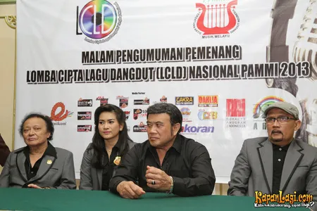 Foto Rhoma Irama