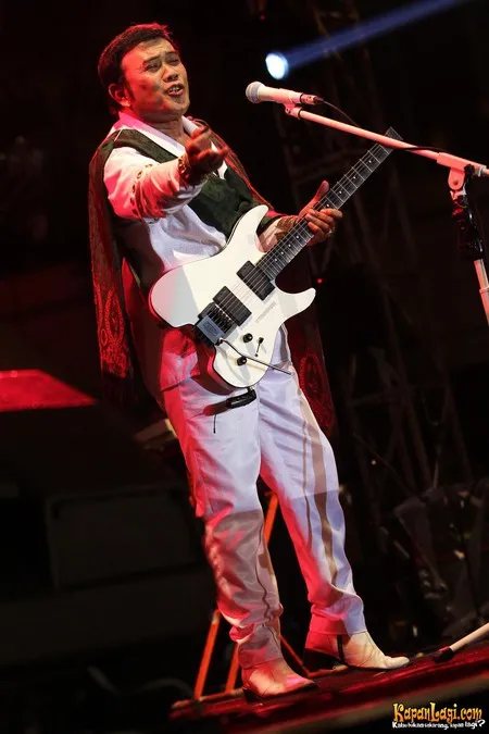 Foto Rhoma Irama