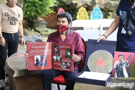 Foto Rhoma Irama
