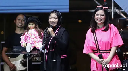 Foto Ria Enes Dan Susan