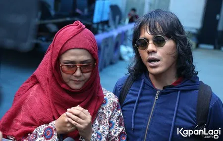 Foto Ria Irawan