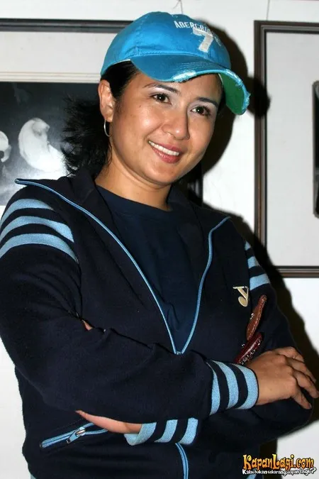 Foto Ria Irawan