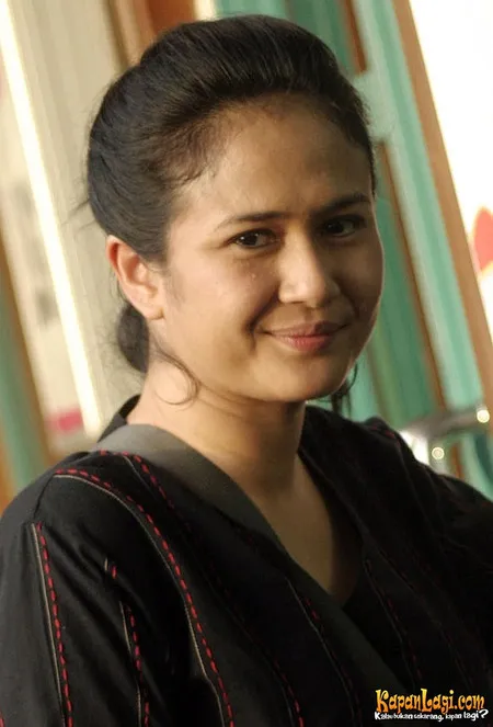 Foto Ria Irawan