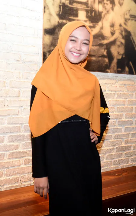 Foto Ria Ricis. Nomor Foto: 010