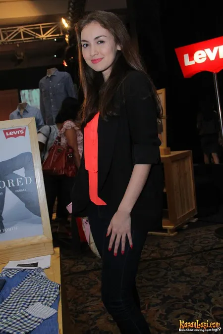 Foto Rianti Cartwright