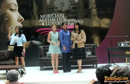 Foto Rianti Cartwright