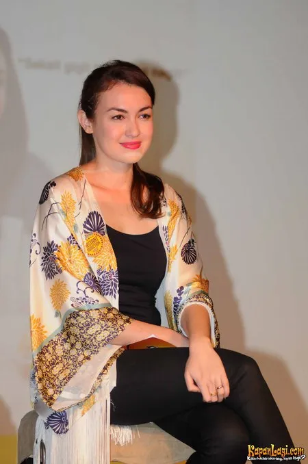 Foto Rianti Cartwright