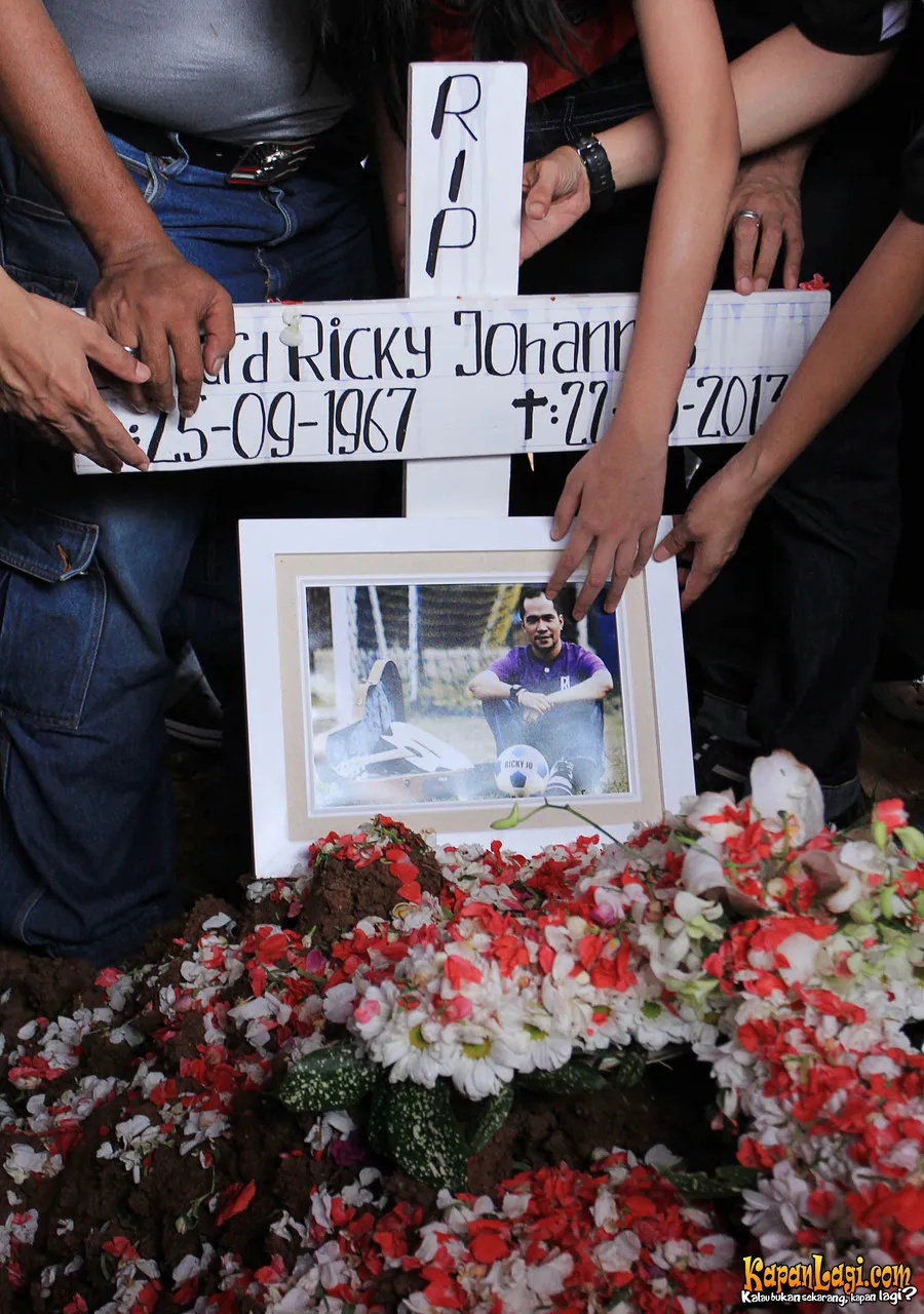 Ricky Jo telah meninggal beberapa waktu yang lalu
