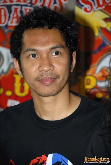 Foto Ridho Slank