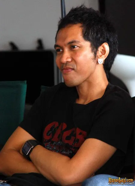 Foto Ridho Slank
