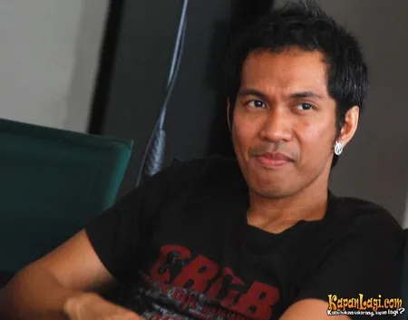 Foto Ridho Slank