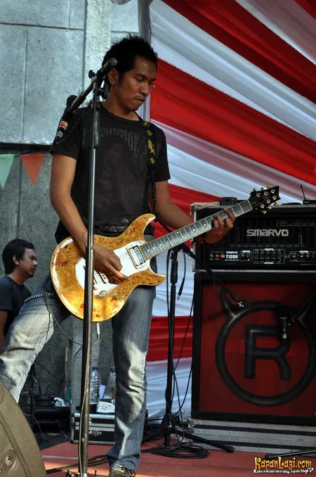 Foto Ridho Slank