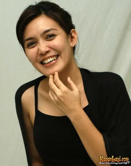 Foto Rieke Dyah Pitaloka
