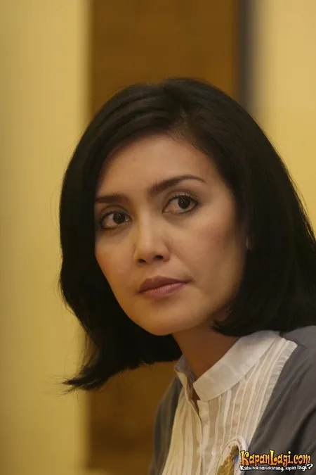 Foto Rieke Dyah Pitaloka