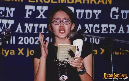 Foto Rieke Dyah Pitaloka