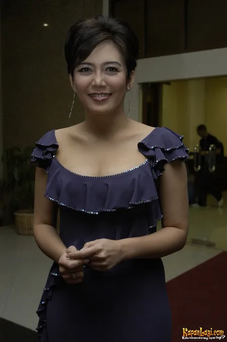 Foto Rieke Dyah Pitaloka