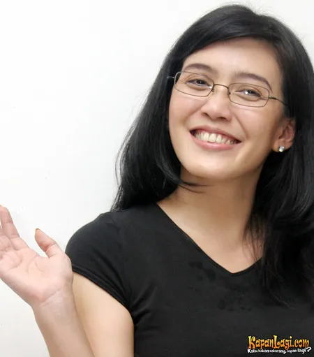 Foto Rieke Dyah Pitaloka