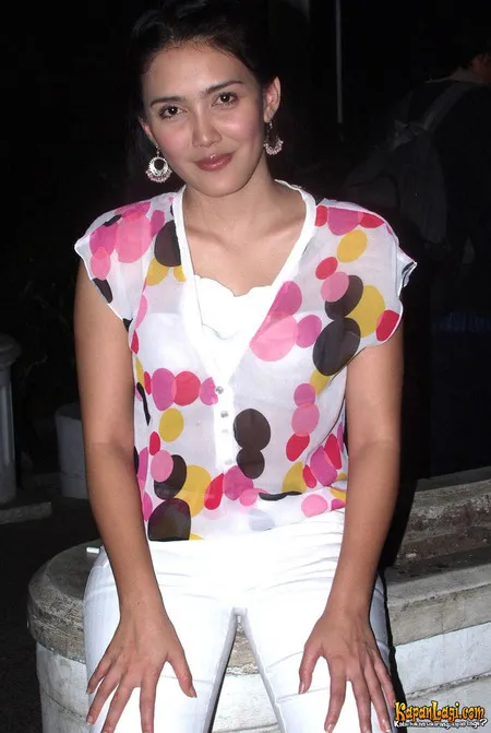 Foto Rieke Dyah Pitaloka