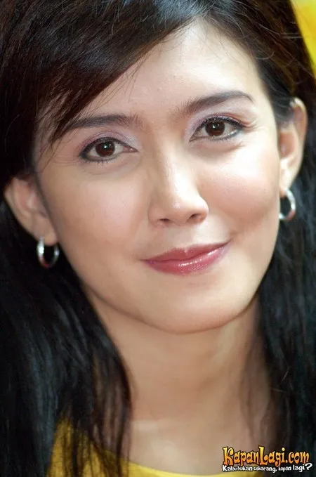 Foto Rieke Dyah Pitaloka