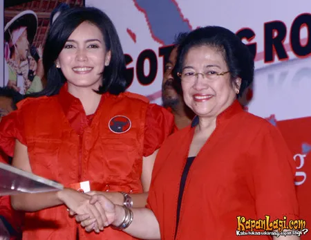 Foto Rieke Dyah Pitaloka