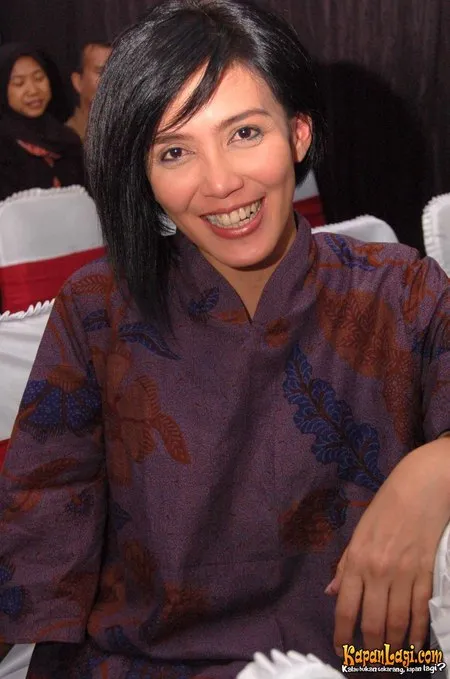 Foto Rieke Dyah Pitaloka