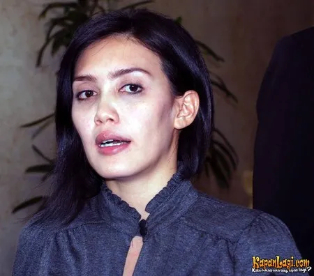 Foto Rieke Dyah Pitaloka