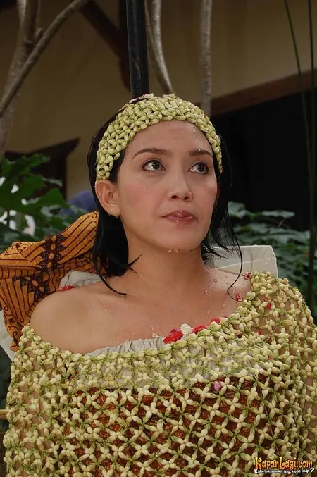 Foto Rieke Dyah Pitaloka