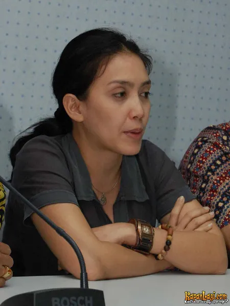 Foto Rieke Dyah Pitaloka