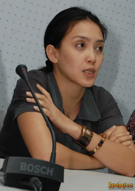 Foto Rieke Dyah Pitaloka