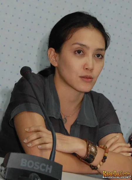 Foto Rieke Dyah Pitaloka