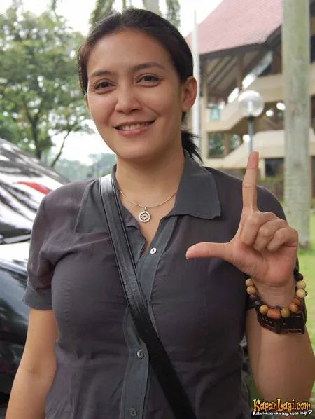 Foto Rieke Dyah Pitaloka