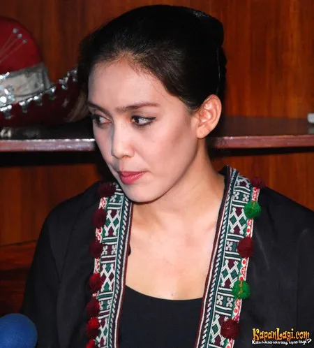 Foto Rieke Dyah Pitaloka