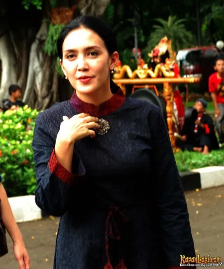 Foto Rieke Dyah Pitaloka