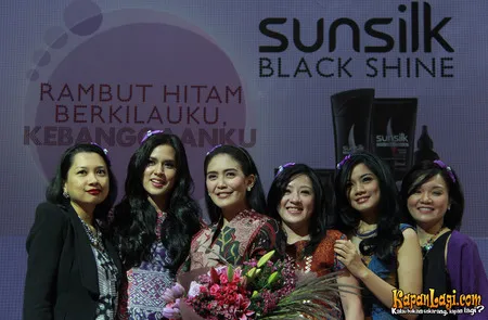 Foto Rieke Dyah Pitaloka