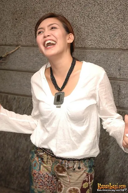 Foto Rieke Dyah Pitaloka