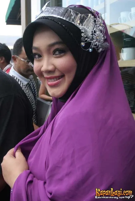 Foto Rina Gunawan