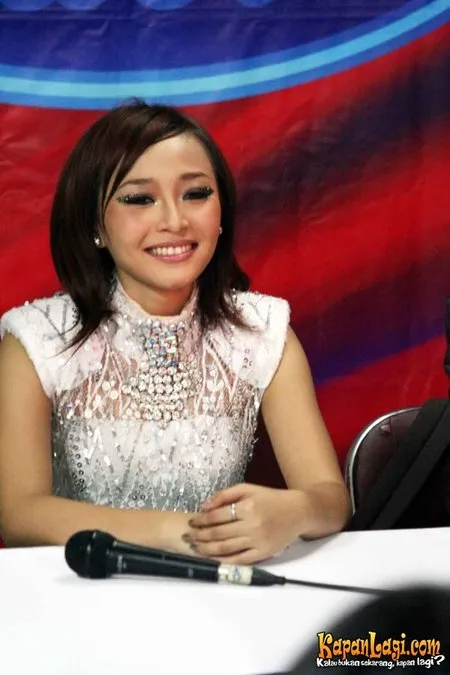 Foto Rinni Wulandari