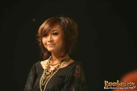 Foto Rinni Wulandari