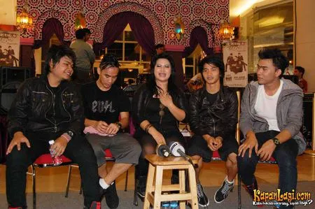 Foto Rinni Wulandari