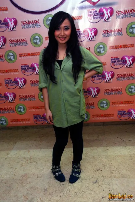 Foto Rinni Wulandari