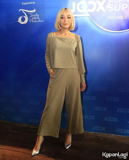 Foto Rinni Wulandari