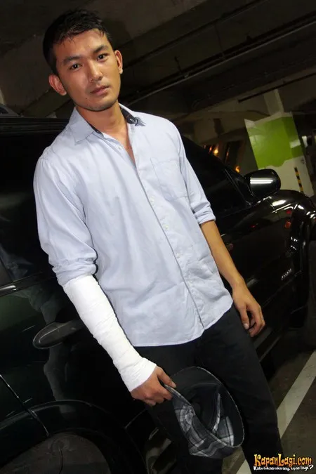 Foto Rio Dewanto