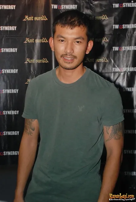 Foto Rio Dewanto
