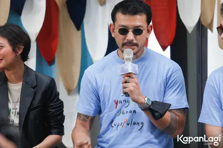 Foto Rio Dewanto